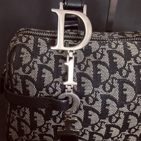 Dior Trotter Shoulder Bag - Picture 5 of 9